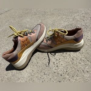 Frye Leather Women’s Sneakers size 36